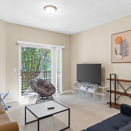 Bright And Cozy 1-Br Condo, Wifi 威尔明顿 外观 照片
