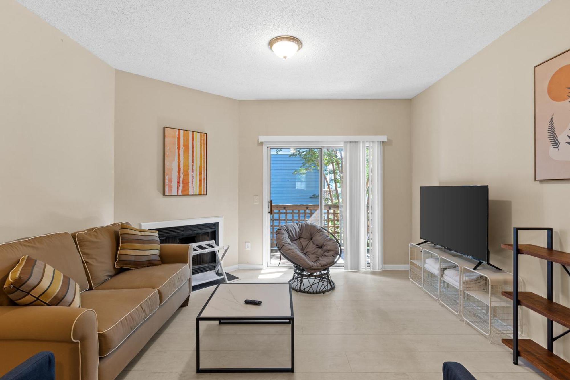 Bright And Cozy 1-Br Condo, Wifi 威尔明顿 外观 照片