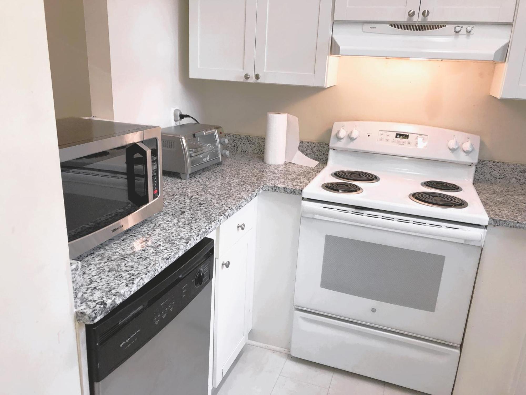 Bright And Cozy 1-Br Condo, Wifi 威尔明顿 外观 照片