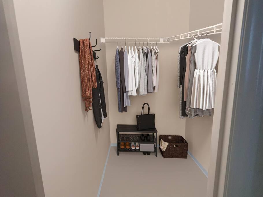 Bright And Cozy 1-Br Condo, Wifi 威尔明顿 外观 照片
